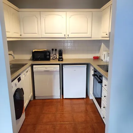 Chara House Apartment